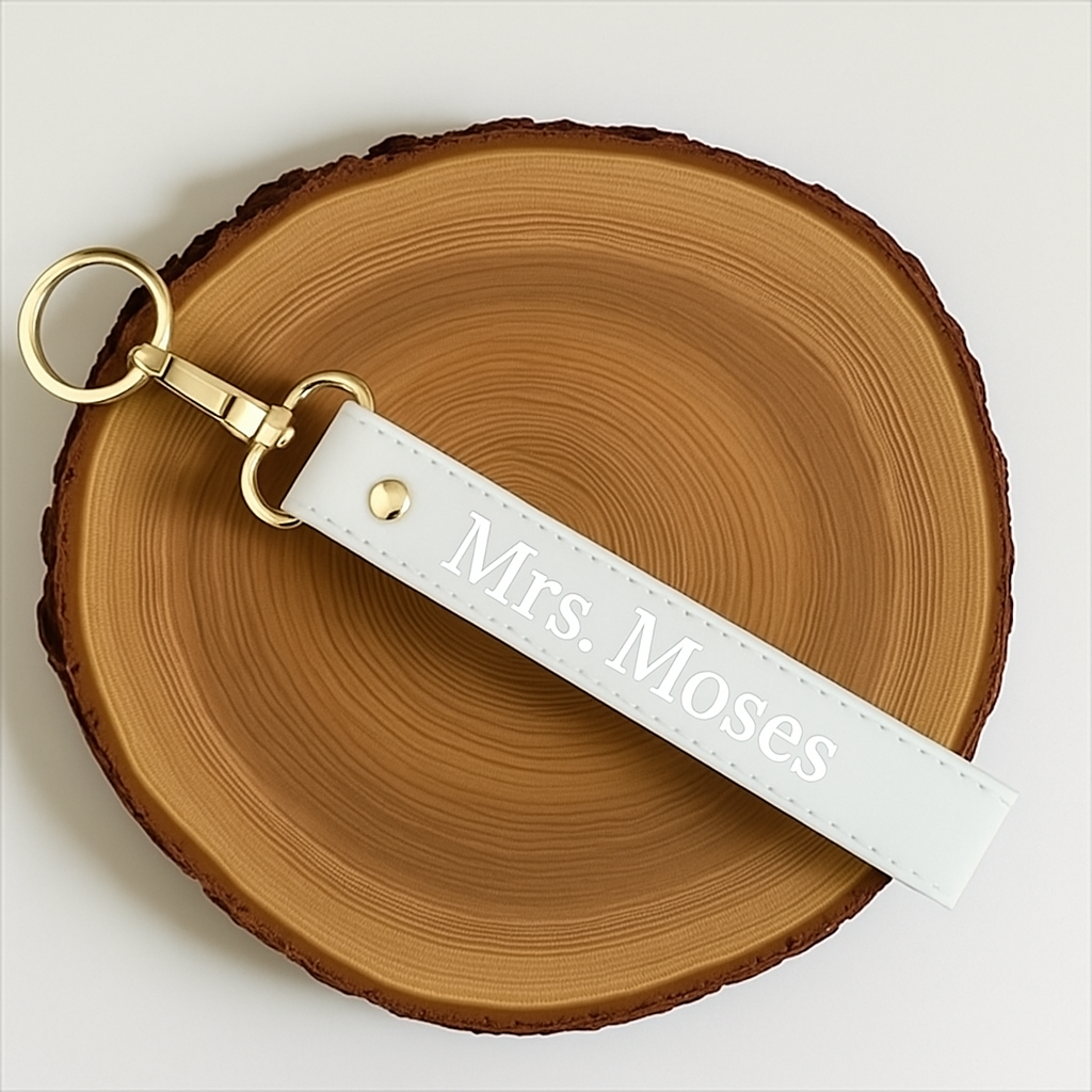 Handmade Vegan Leather Personalised Keyring Keychain Langyard | Personalised Wedding Gift | Personalised Wedding Favor | Personalised Gift