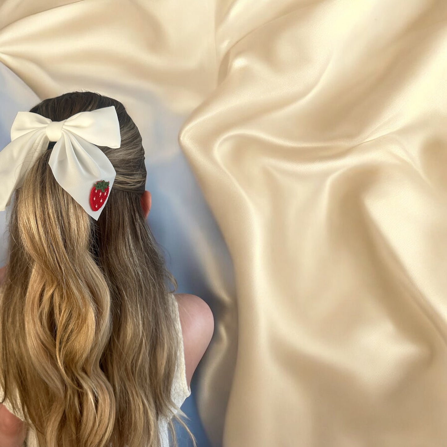 On Trend White Strawberry Hair Bow Clip Handmade Cute Strawberry Hair Barrette Hair Bow Hair Bow Clipfor Women And daily use, Summer, Ponytail, Duckbill Clip