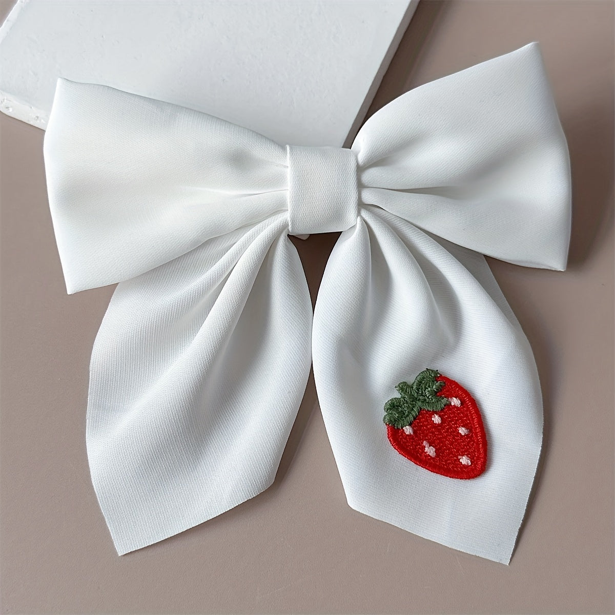 On Trend White Strawberry Hair Bow Clip Handmade Cute Strawberry Hair Barrette Hair Bow Hair Bow Clipfor Women And daily use, Summer, Ponytail, Duckbill Clip