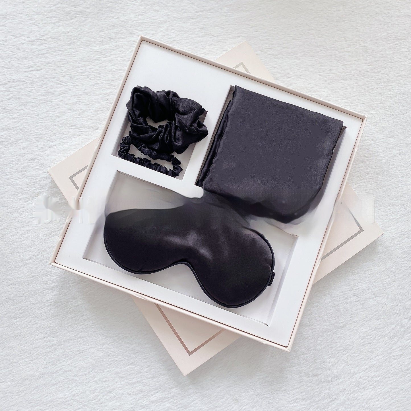 Hand Gift Box Eye Mask Set Four Piece Set